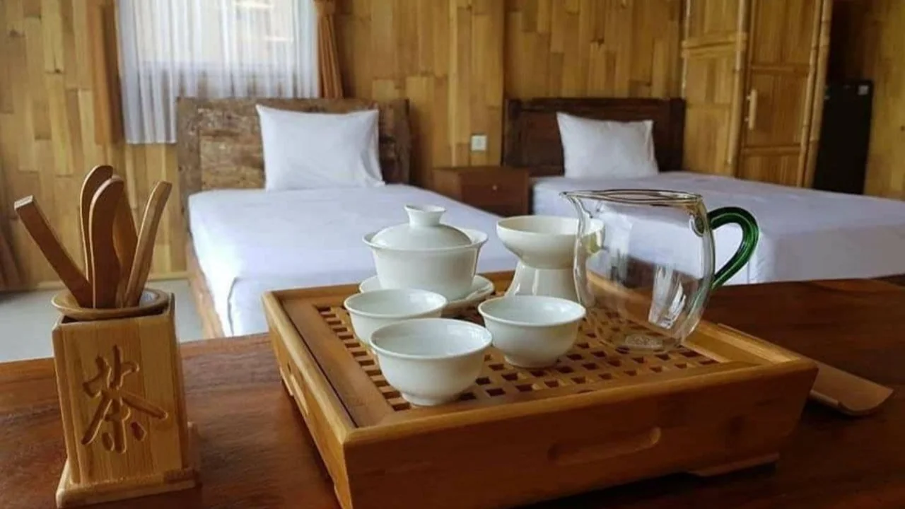 竹屋内的茶具